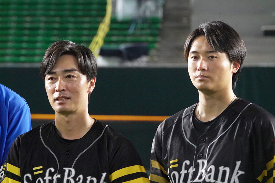 イベントに参加した和田毅さん（左）と高橋純平コーチ【写真：竹村岳】