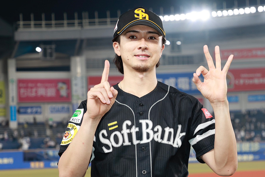 ロッテ戦で10勝目を挙げたソフトバンク・上沢直之【写真：小池義弘】