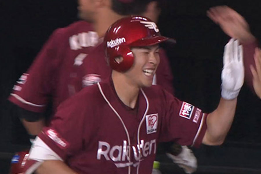 6号ソロを放った楽天・中島大輔【画像：パーソル パ・リーグTV】