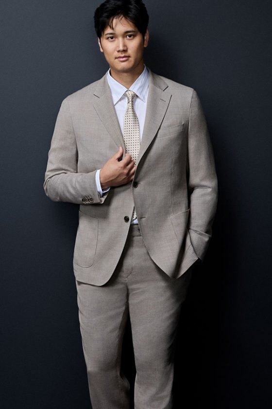 お宝！大谷翔平 新聞切り抜き６点！スーツ姿の顔つきが素敵！！BOSS 雑誌広告 📸タキシードの大谷翔平 BBWAA① 期待のはるか上をいく姿