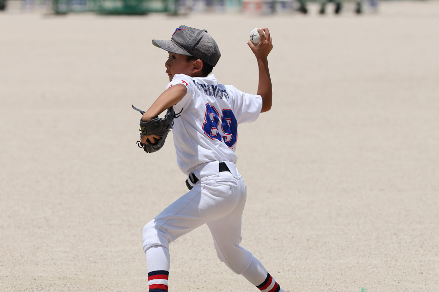 投球・送球が力強くなるテークバックの作り方とは（写真はイメージ）