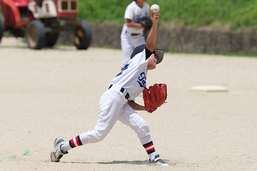 投球フォームのグラつきを解消できるドリルとは（写真はイメージ）