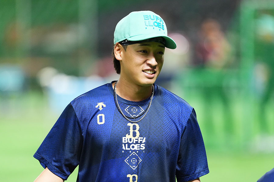 オリックス・渡部遼人【写真:小林靖】