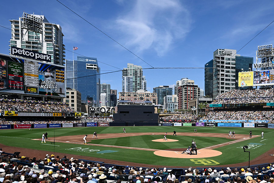 パドレス本拠地のペトコパーク【写真：アフロ】