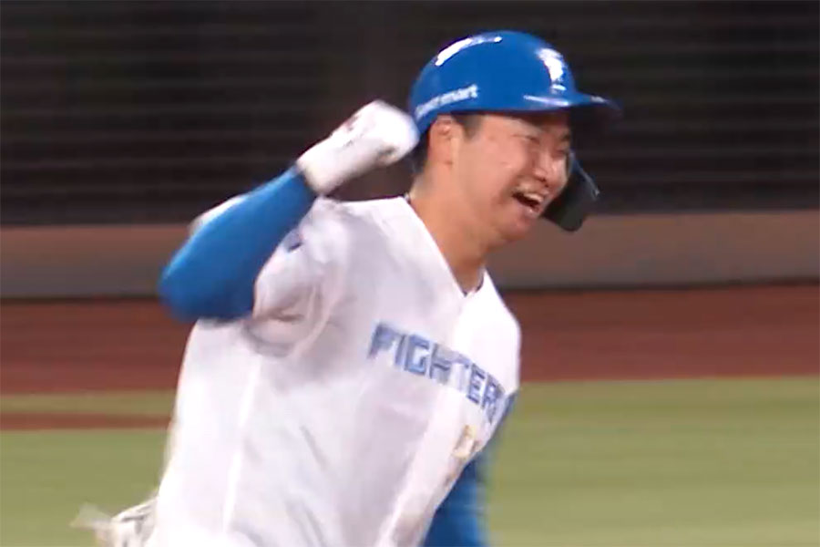 モイネロからこの日2本目となる3号本塁打を放った日本ハム・山縣秀【画像：パーソル パ・リーグTV】