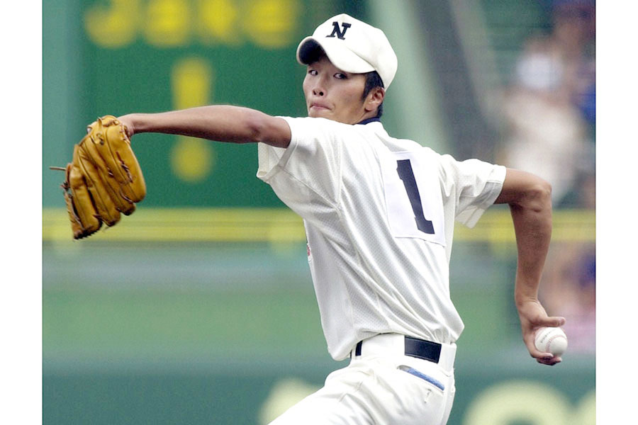 2001年夏の甲子園で日大三を優勝に導いた近藤一樹氏【写真提供：産経新聞社】