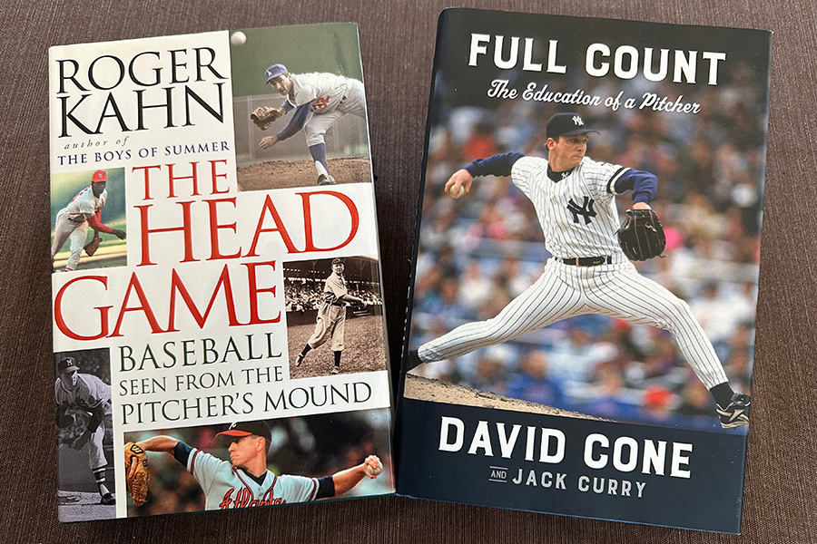 投手心理を描く筆者の愛読書「THE HEAD GAME」と「FULL COUNT」【写真：木崎英夫】