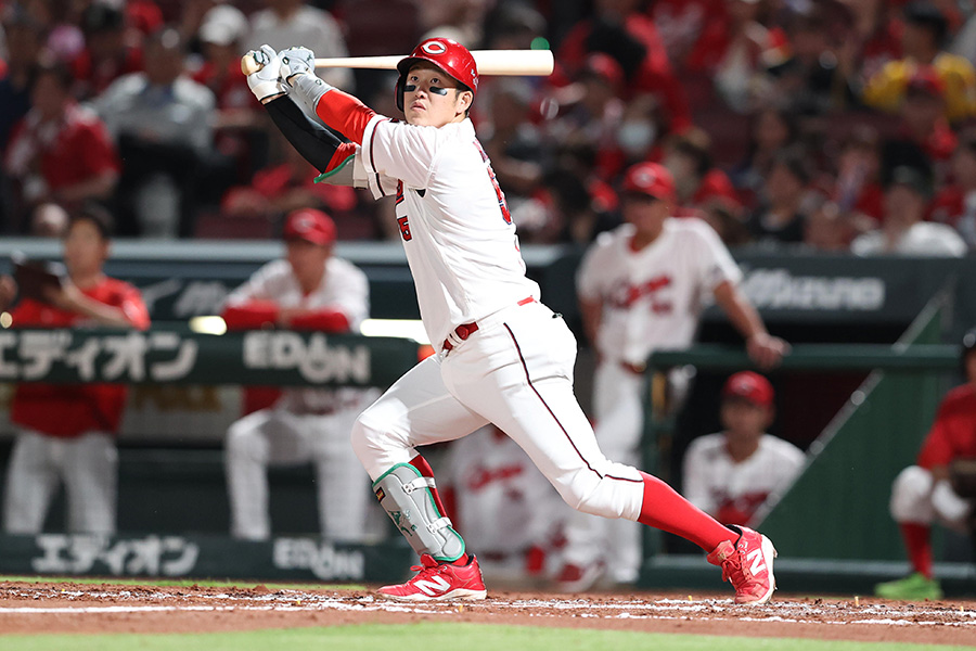 広島・小園海斗【写真:栗木一考】