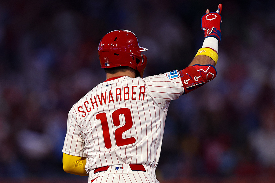 51号を放ったフィリーズのカイル・シュワーバー【写真:ロイター】