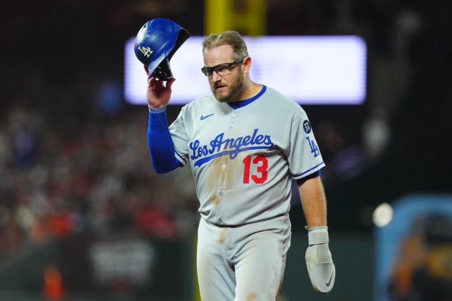 ジャイアンツ戦に出場したドジャースのマックス・マンシー【写真：荒川祐史】