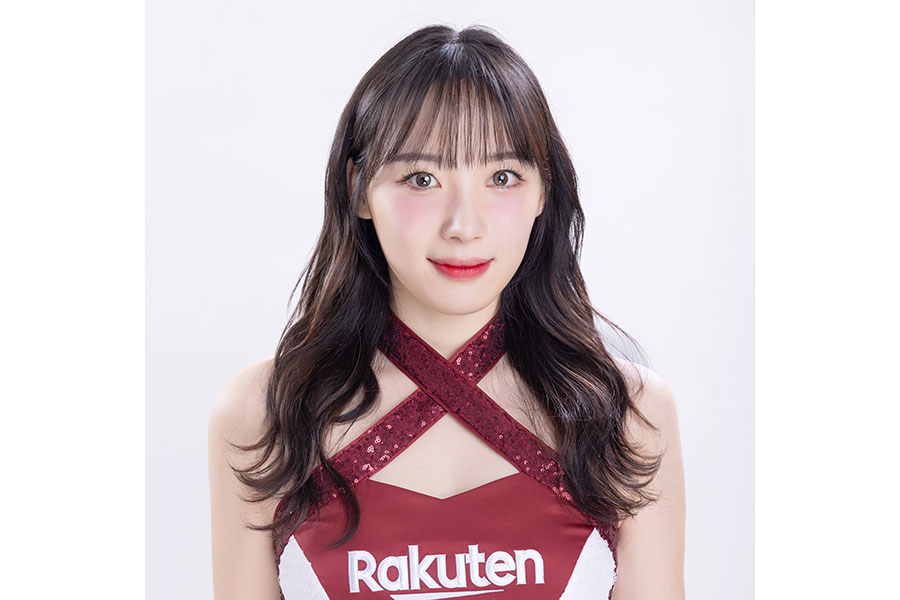 「Rakuten Girls」の河智媛(ハ・ジウォン)さん【写真:PLM】
