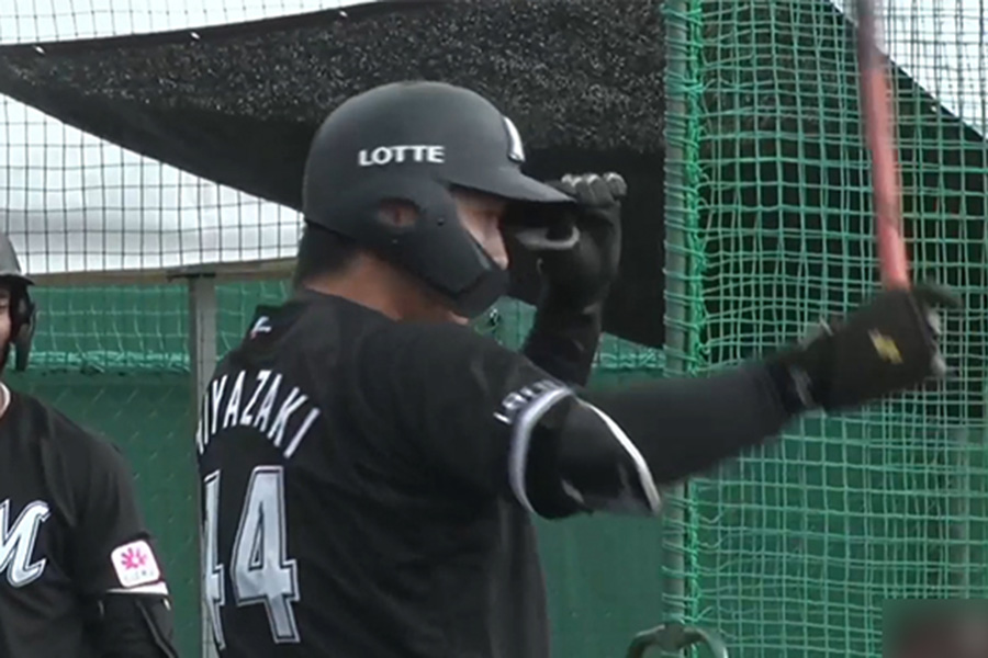 楽天戦に出場したロッテ・宮崎竜成【画像：パーソル パ・リーグTV】