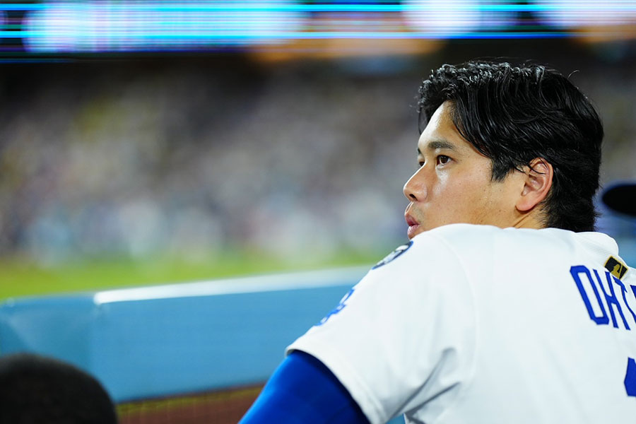フィリーズ戦に出場するドジャース・大谷翔平【写真:荒川祐史】