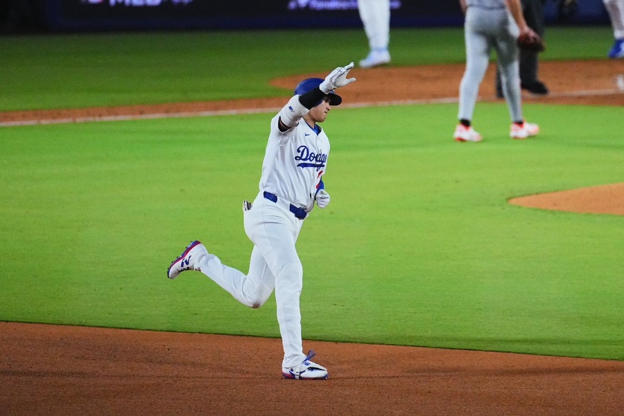 52号を放ったドジャース・大谷翔平【写真：荒川祐史】