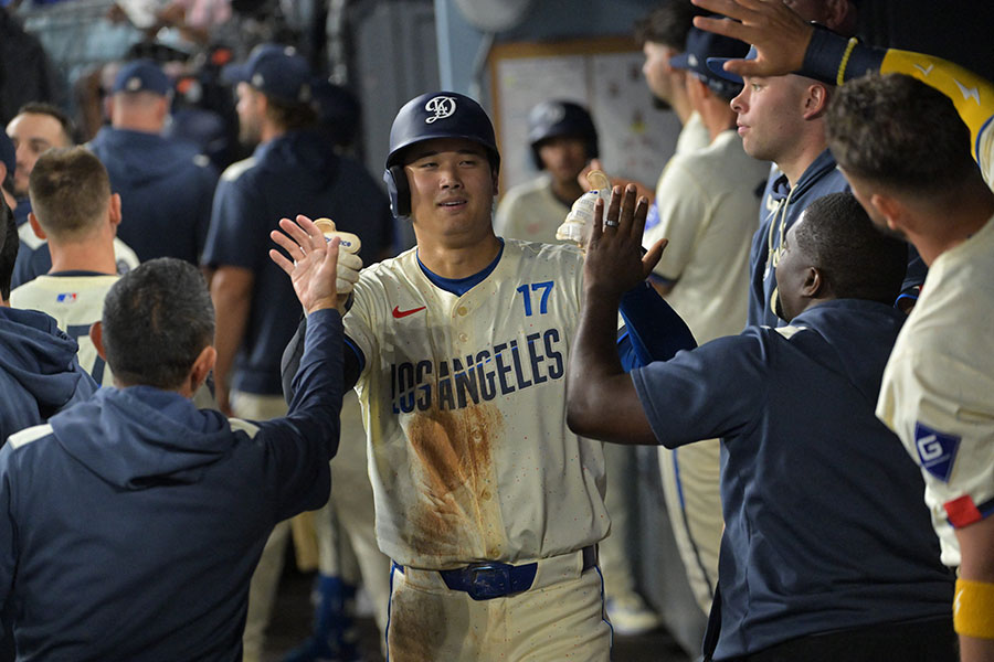 53号ソロを放ったドジャース・大谷翔平【写真：ロイター】