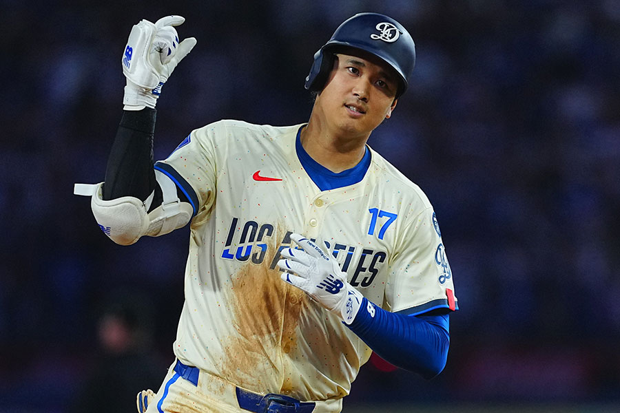 53号を放ったドジャース・大谷翔平【写真：荒川祐史】