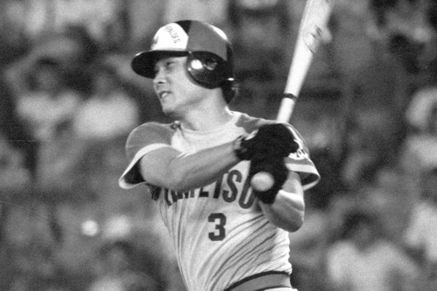 近鉄現役時代の羽田耕一氏【写真提供：産経新聞社】