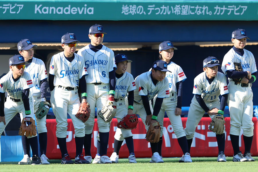 昨年大会に出場した四国IL ジュニアナイン【写真：加治屋友輝】