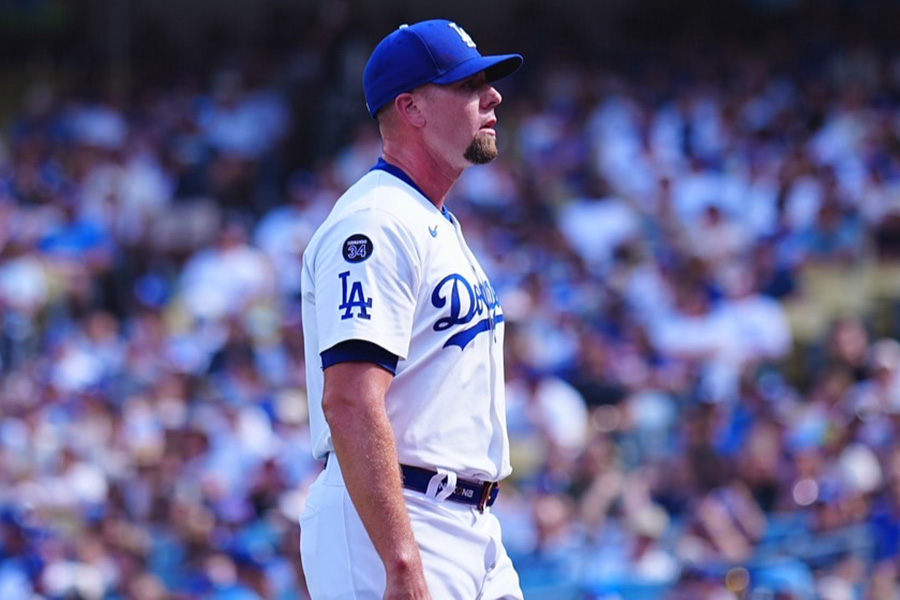 ジャイアンツ戦に登板したドジャースのブレイク・トライネン【写真：荒川祐史】