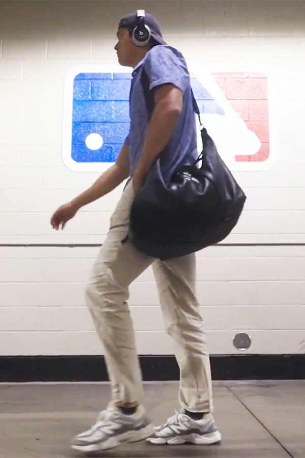 球場入りしたドジャース・大谷翔平(画像はスクリーンショット)