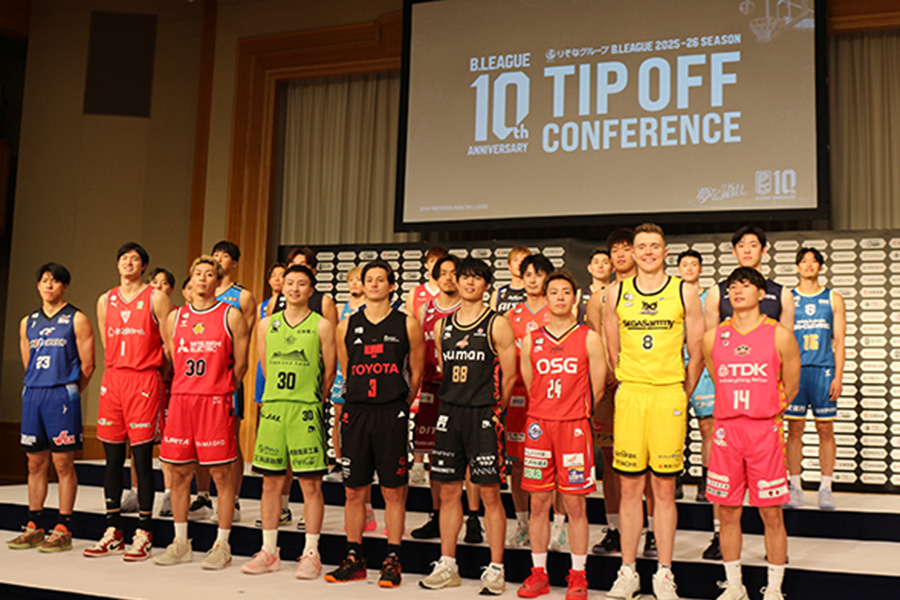 会見に出席したB1クラブの選手たち【写真：パ・リーグインサイト】