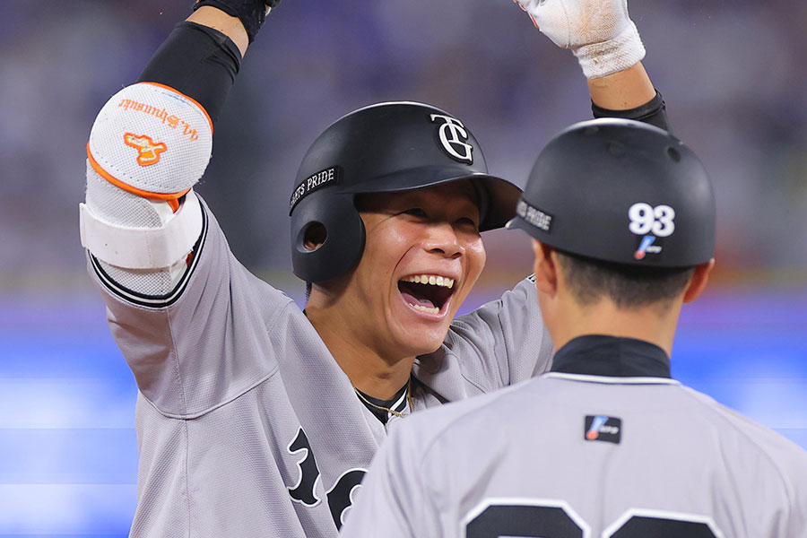 巨人・佐々木俊輔【写真提供：産経新聞社】