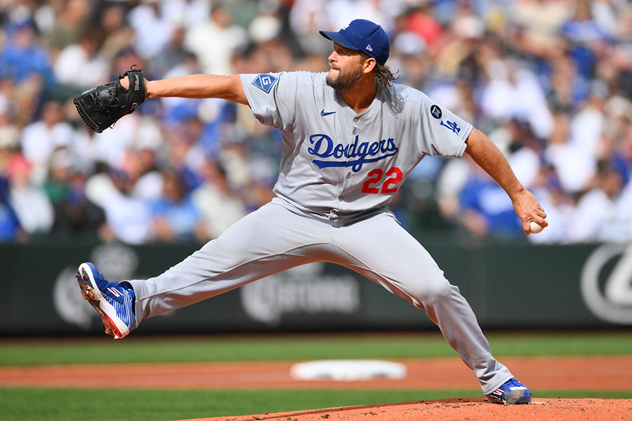 先発したドジャースのクレイトン・カーショー【写真：ロイター】
