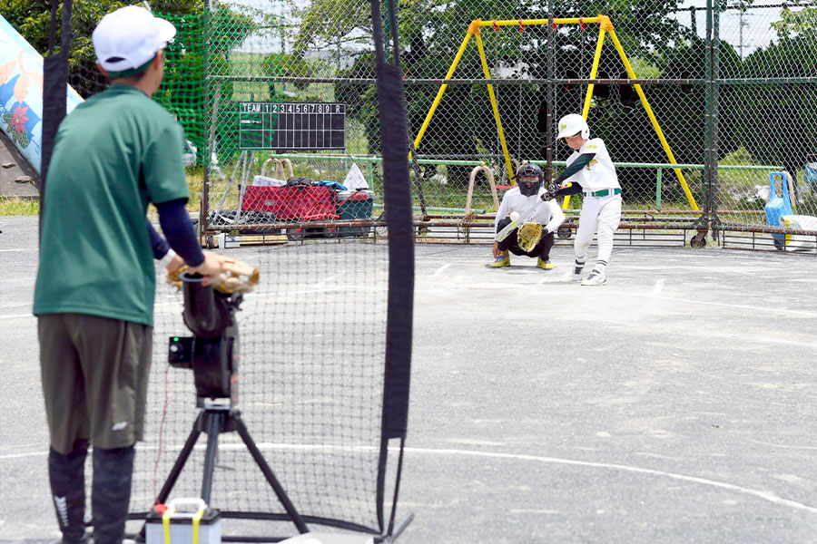 マシンに不慣れな子も多いことから試合前には練習も実施【写真：フィールドフォース提供】