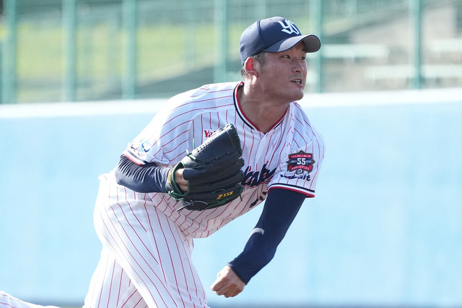 29歳の戦力外に「なんで？」 昨季防御率1.42の燕左腕は