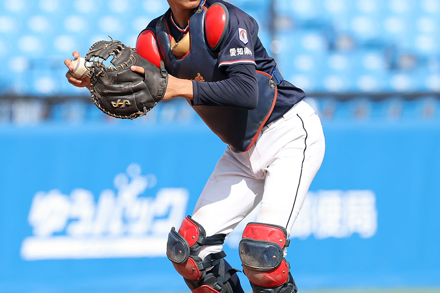 捕手のスローイング向上に効果的なトレーニングとは（写真はイメージ）