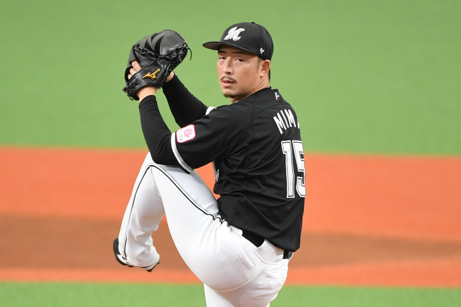 今季限りで現役を引退した美馬学【写真：小林靖】