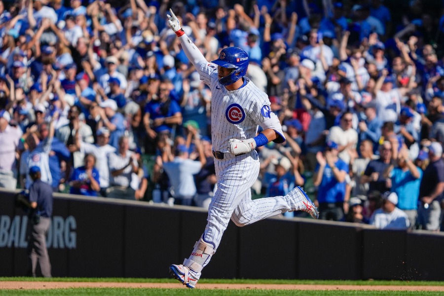 同点ソロを放ったカブス・鈴木誠也【写真：アフロ】