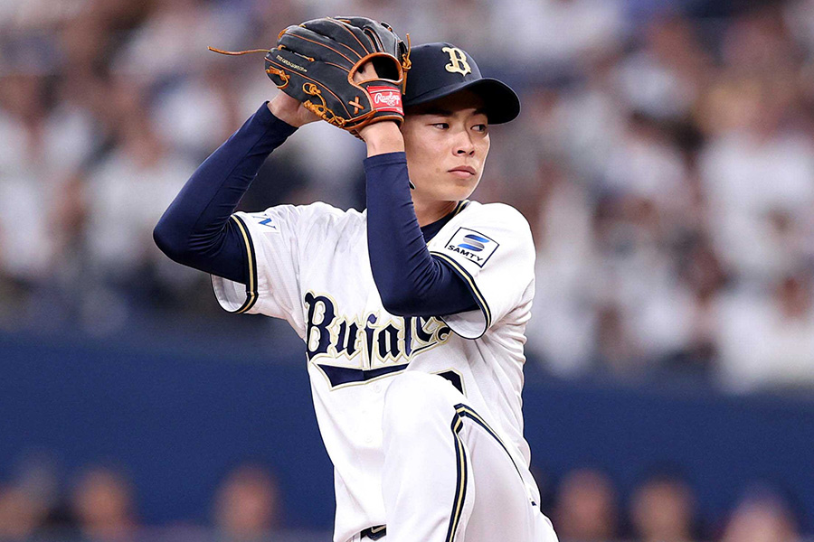 オリックス・山岡泰輔【写真：栗木一考】