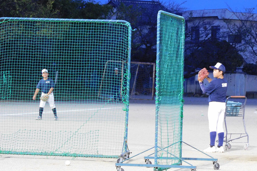 甲斐JBCではフリー打撃の守備も評価されている【写真：間淳】