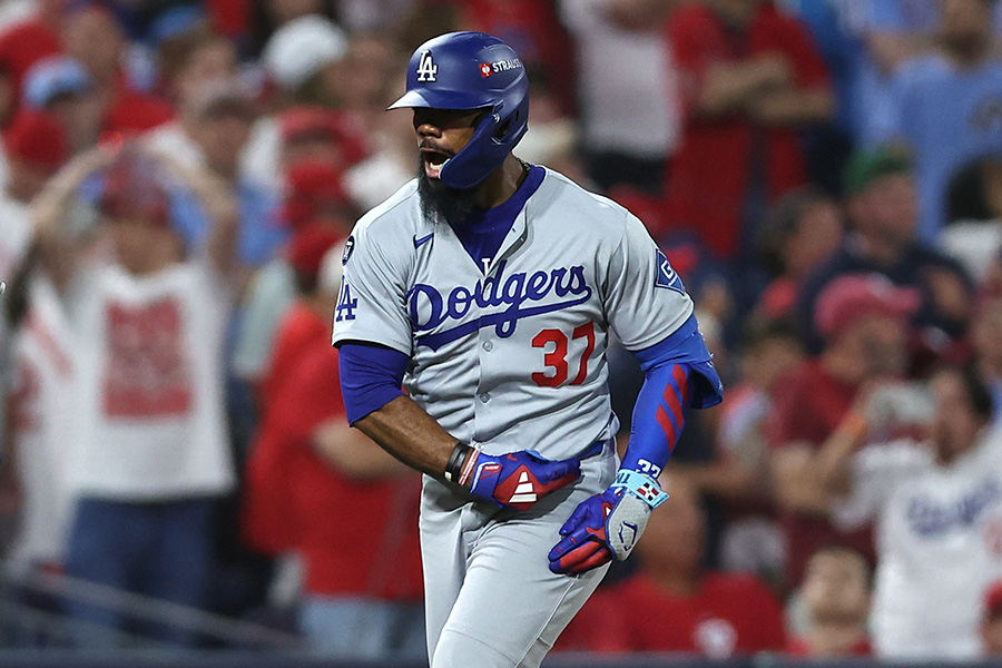 フィリーズ戦で本塁打を放ったドジャースのテオスカー・ヘルナンデス【写真：ロイター】