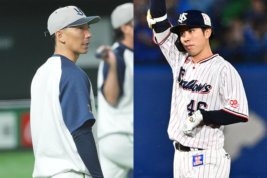 ヤクルト・嶋基宏ヘッドコーチ（左）と太田賢吾【写真：小林靖、古川剛伊】