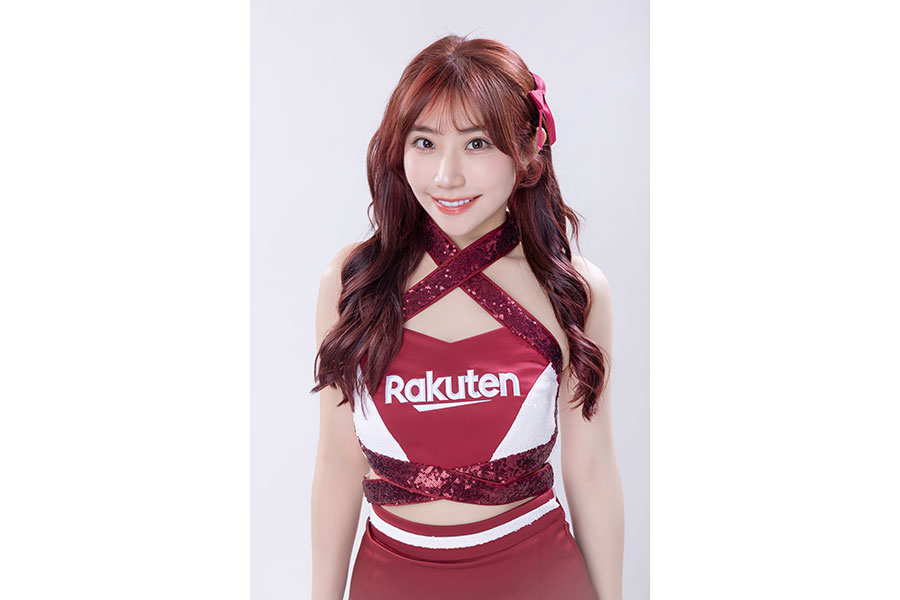 「RakutenGirls」のチョーアイさん【写真提供：Rakuten Monkeys】