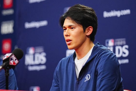 横浜DeNAベースターズ山下幸輝選手のバッティング手袋 横浜DeNAベースターズ山下幸輝選手のバッティング手袋 横浜DeNA