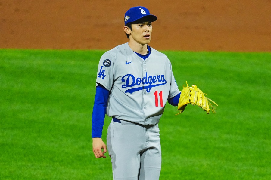 フィリーズ戦に登板したドジャース・佐々木朗希【写真：荒川祐史】