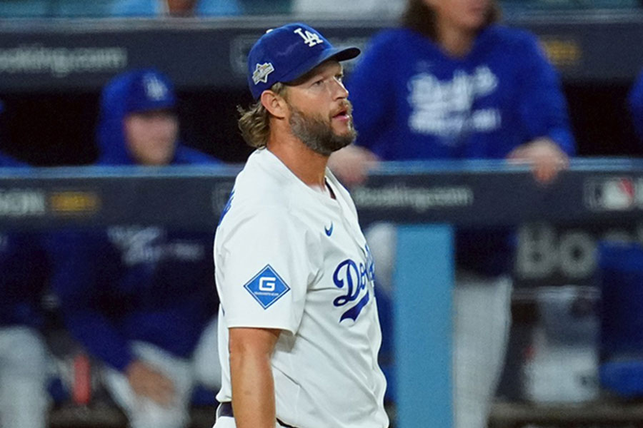 フィリーズ戦に登板したドジャースのクレイトン・カーショー【写真：荒川祐史】