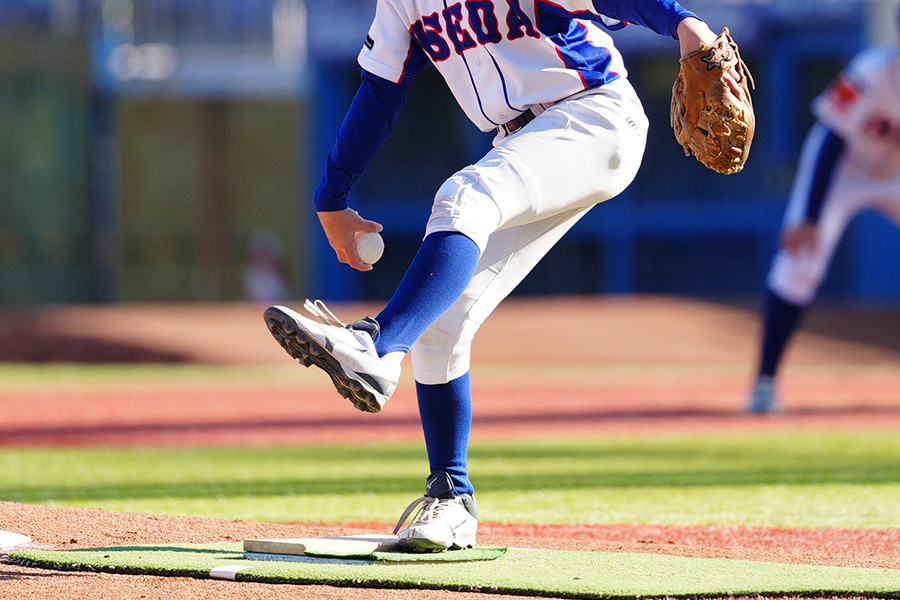 「軸足で真っすぐ立つ」基本の確認方法とは（写真はイメージ）