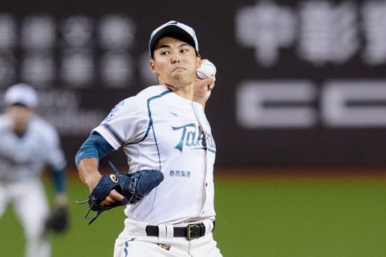 楽天を1年で戦力外…26歳で異国挑戦 当たり前じゃなかった