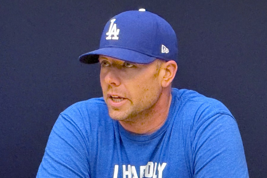 会見に応じたドジャースのブレイク・トライネン【写真：小谷真弥】