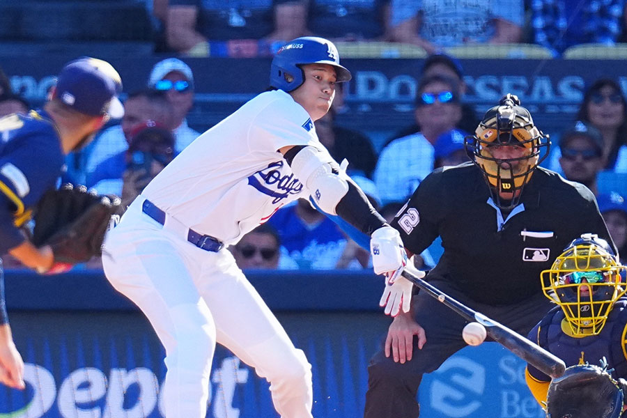 初回に3塁打を放ったドジャース・大谷翔平【写真：荒川祐史】