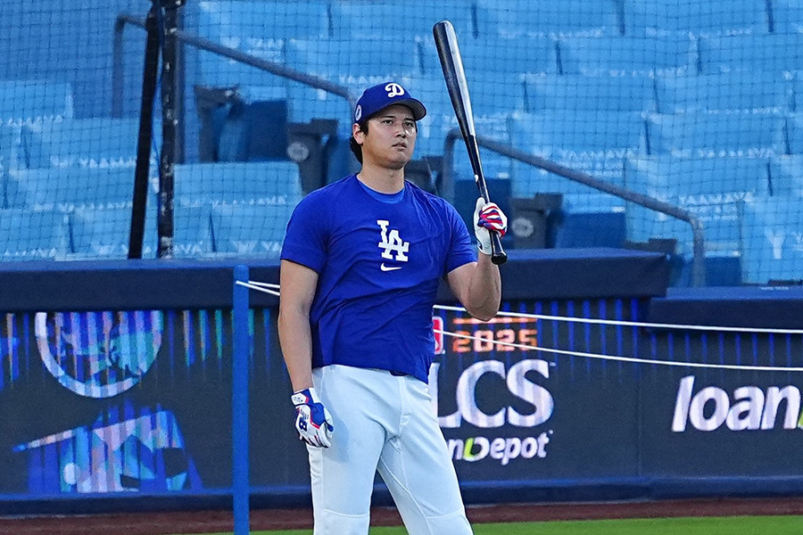 フリー打撃を行ったドジャース・大谷翔平【写真：荒川祐史】
