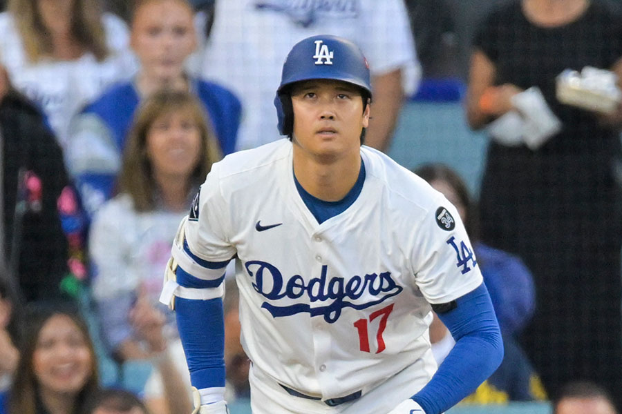 ブルワーズ戦で本塁打を放ったドジャース・大谷翔平【写真：ロイター】