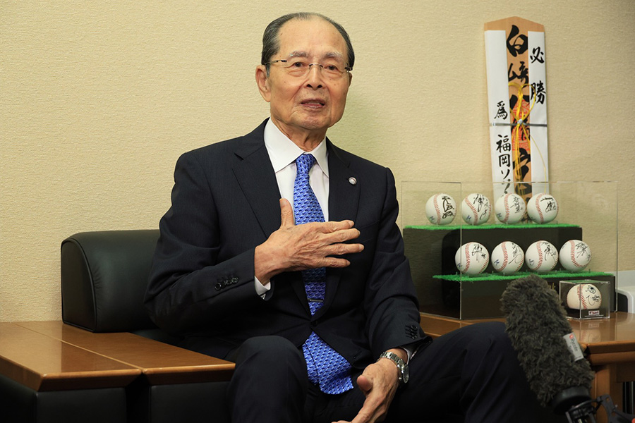 文化勲章を受賞したソフトバンク・王貞治会長【写真:球団提供】