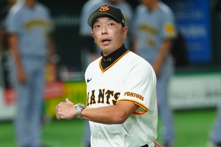 巨人・阿部慎之助監督【写真:小林靖】