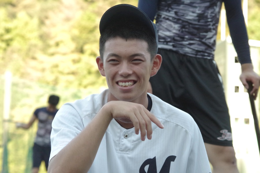 明徳義塾・藤森海斗【写真:喜岡桜】