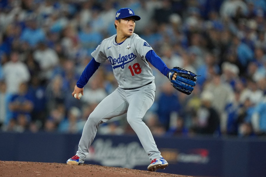 ブルージェイズ戦で力投したドジャース・山本由伸【写真:ロイター】
